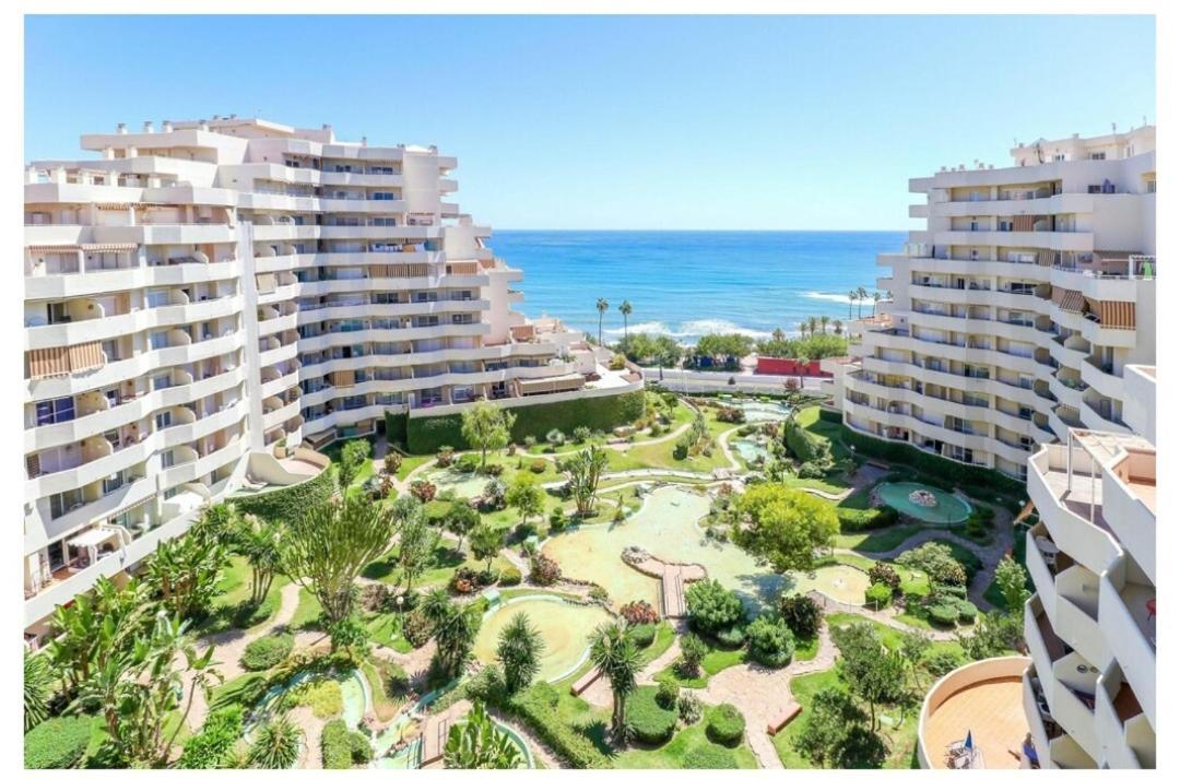 Benalbeach Casa KITO Dreams 1ª Línea Playa Benalmádena Exterior foto